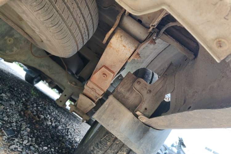 Used CHANGAN KAICHENG Ounuo S 2015 1.5L CNG Model Chassis Rear Left