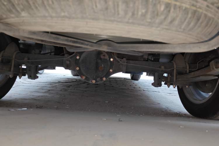 Used CHANGAN KAICHENG Ounuo S 2015 1.5L CNG Model Chassis Rear