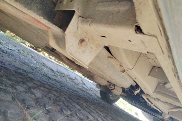 Used CHANGAN KAICHENG Ounuo S 2015 1.5L CNG Model Chassis Rear Right