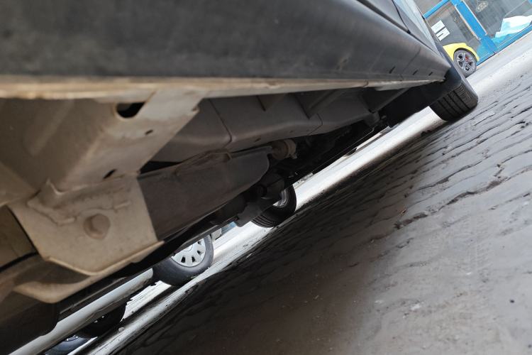 Used CHANGAN KAICHENG Ounuo S 2015 1.5L CNG Model Chassis Rear Right