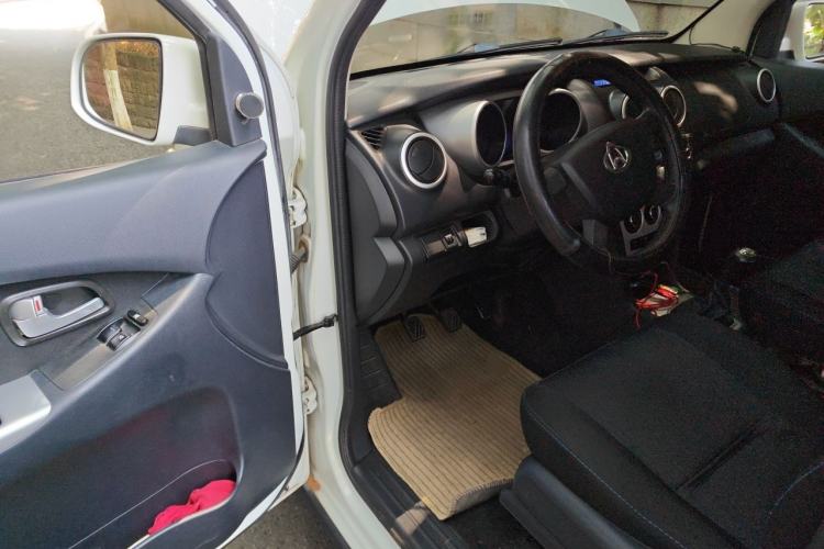 Used CHANGAN KAICHENG Ounuo S 2015 1.5L CNG Model Driver Seat