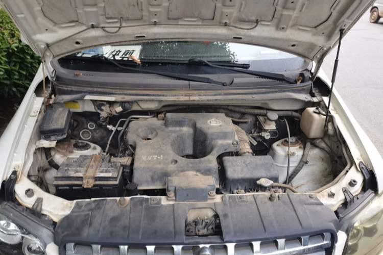 Used CHANGAN KAICHENG Ounuo S 2015 1.5L Jin Ouno Standard Model Engine Bay