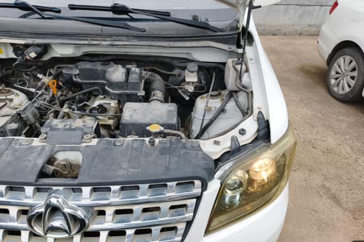 Used CHANGAN KAICHENG Ounuo S 2015 1.5L Jin Ouno Standard Model Engine Bay Left