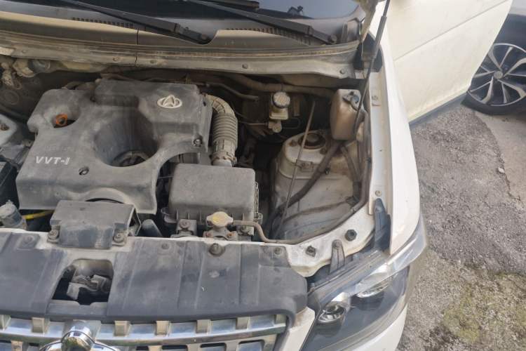 Used CHANGAN KAICHENG Ounuo S 2015 1.5L CNG Model Engine Bay Left