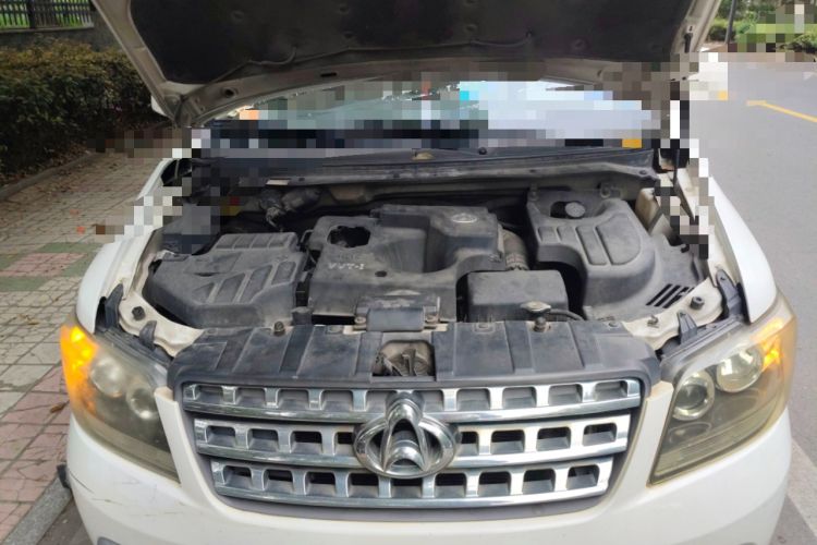 Used CHANGAN KAICHENG Ounuo S 2015 1.5L CNG Model Engine Bay