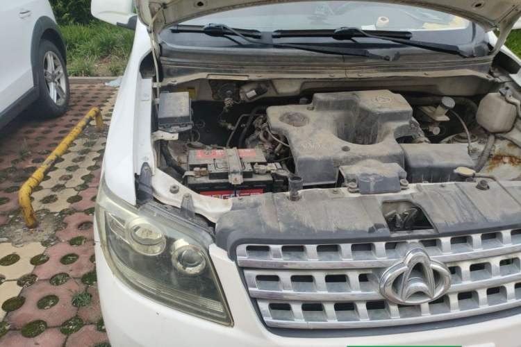 Used CHANGAN KAICHENG Ounuo S 2015 1.5L Jin Ouno Standard Model Engine Bay Right