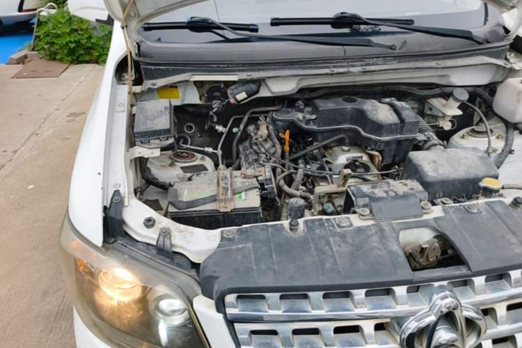Used CHANGAN KAICHENG Ounuo S 2015 1.5L Jin Ouno Standard Model Engine Bay Right