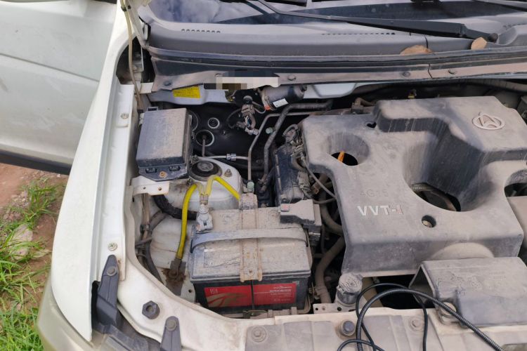 Used CHANGAN KAICHENG Ounuo S 2015 1.5L CNG Model Engine Bay Right
