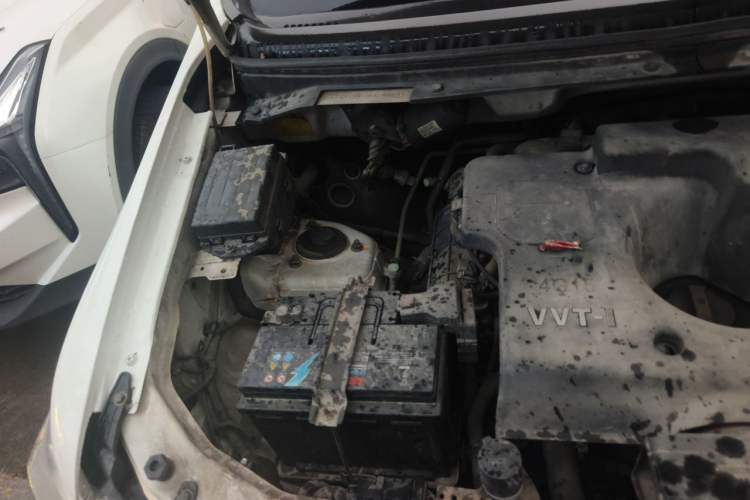 Used CHANGAN KAICHENG Ounuo S 2015 1.5L Jin Ouno Standard Model Engine Bay Right