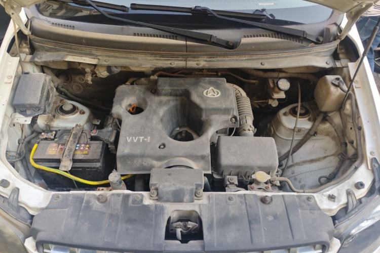 Used CHANGAN KAICHENG Ounuo S 2015 1.5L CNG Model Engine Bay