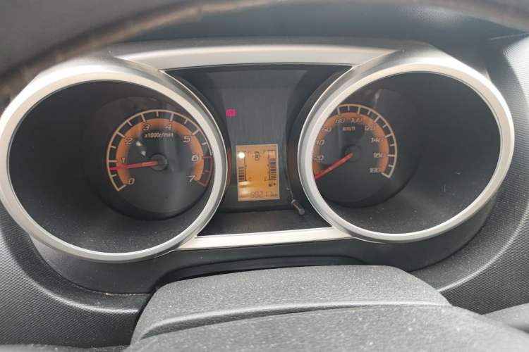 Used CHANGAN KAICHENG Ounuo S 2015 1.5L Jin Ouno Standard Model Instrument Cluster