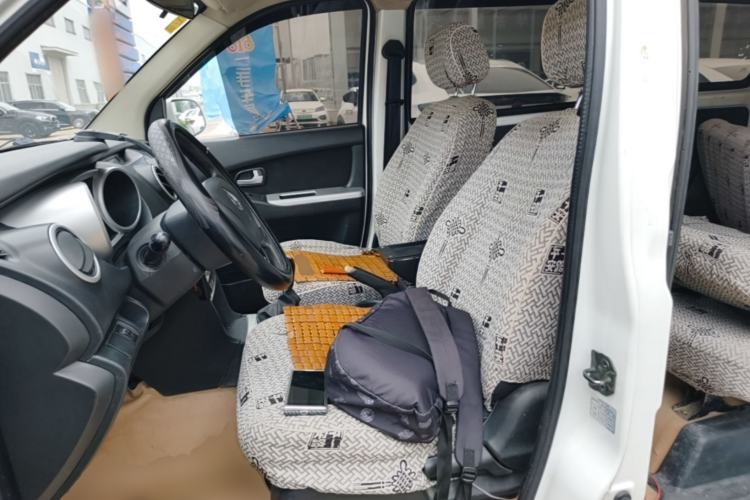 Used CHANGAN KAICHENG Ounuo S 2015 1.5L Jin Ouno Standard Model Left Front Seat