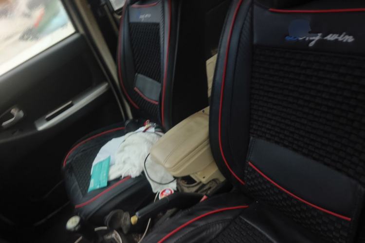 Used CHANGAN KAICHENG Ounuo S 2015 1.5L Jin Ouno Standard Model Left Front Seat