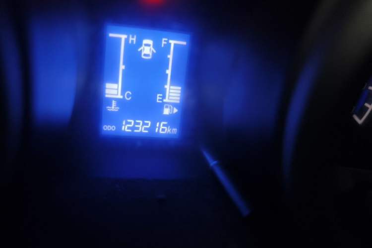 Used CHANGAN KAICHENG Ounuo S 2015 1.5L Jin Ouno Standard Model Odometer Close Up