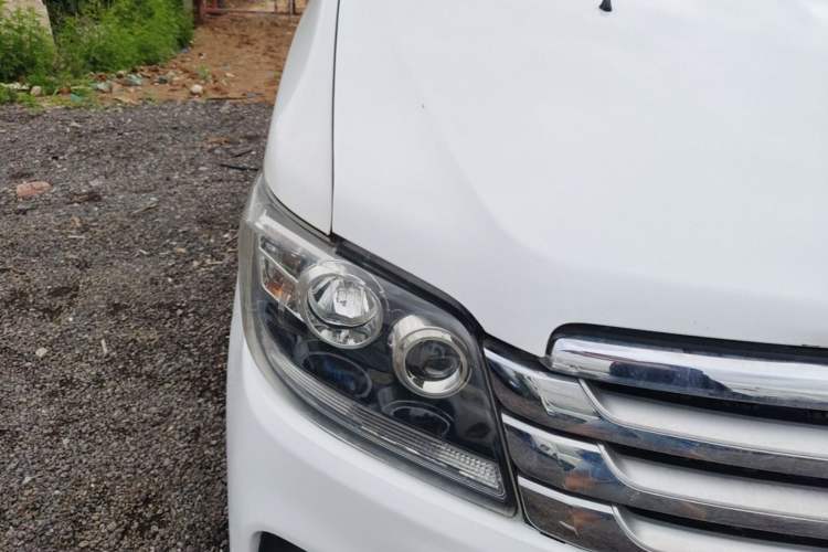 Used CHANGAN KAICHENG Ounuo S 2015 1.5L CNG Model Right Front Headlight