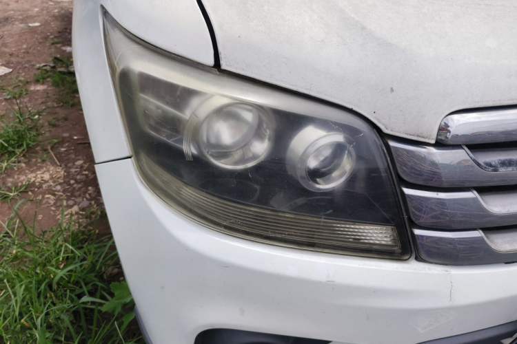 Used CHANGAN KAICHENG Ounuo S 2015 1.5L CNG Model Right Front Headlight