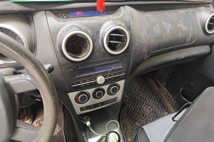 Used CHANGAN KAICHENG Ounuo S  Audio And AC Panel