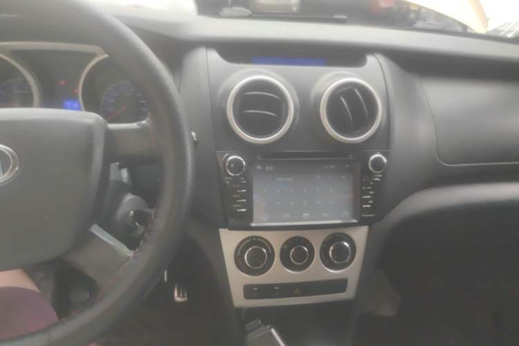 Used CHANGAN KAICHENG Ounuo S 2015 1.5L CNG Model Audio And AC Panel