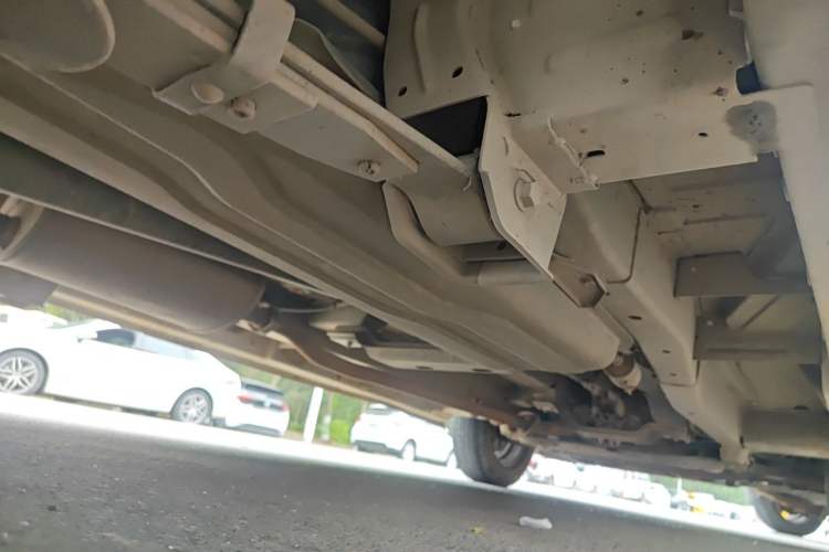 Used CHANGAN KAICHENG Ounuo S  Chassis Rear Right