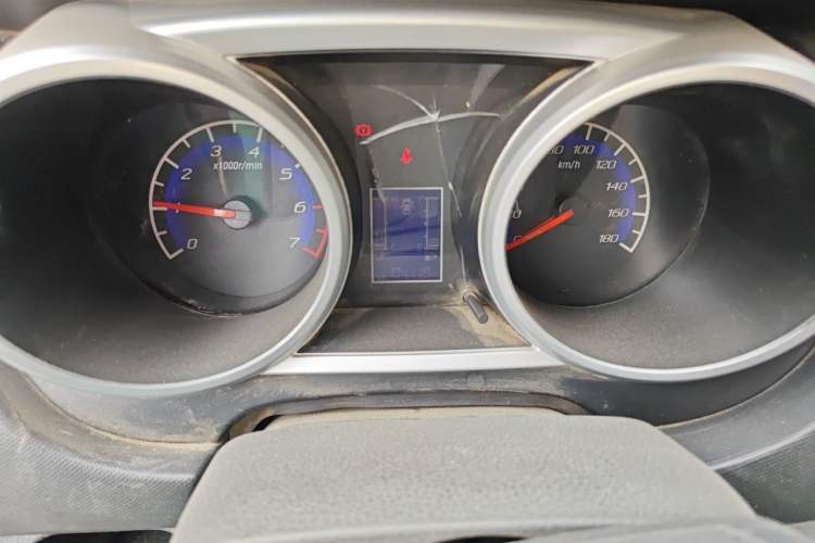 Used CHANGAN KAICHENG Ounuo S  Instrument Cluster