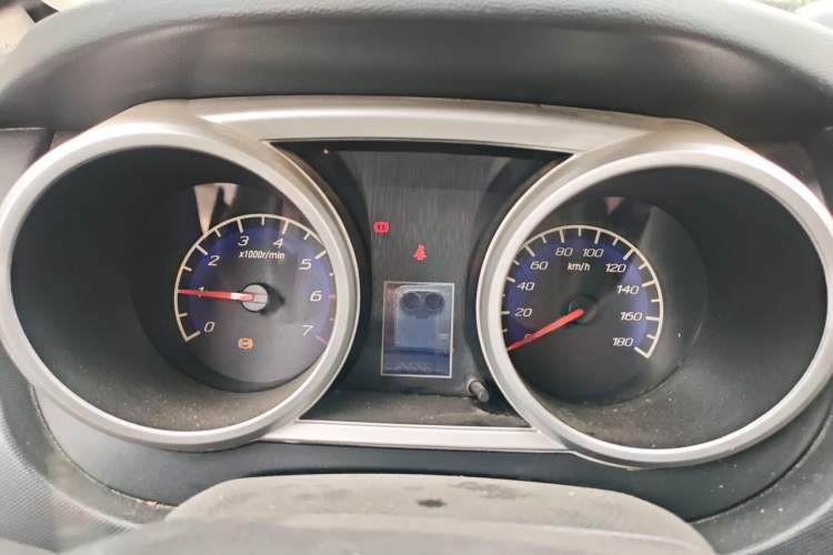 Used CHANGAN KAICHENG Ounuo S 2015 1.5L Jin Ouno Elite Model Instrument Cluster