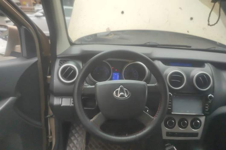 Used CHANGAN KAICHENG Ounuo S 2015 1.5L CNG Model Steering Wheel