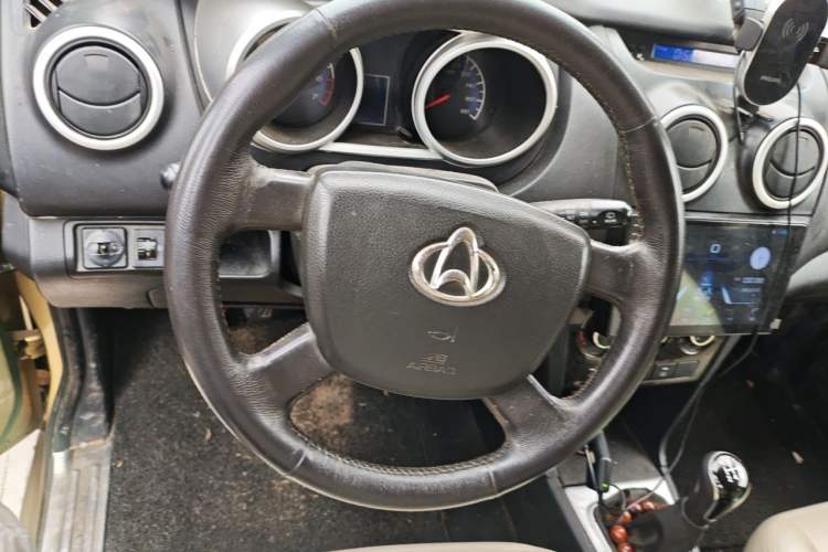 Used CHANGAN KAICHENG Ounuo S 2015 1.5L Jin Ouno Elite Model Steering Wheel