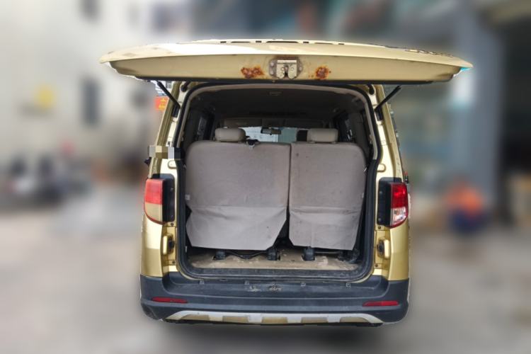 Used CHANGAN KAICHENG Ounuo S 2015 1.5L Jin Ouno Elite Model Trunk