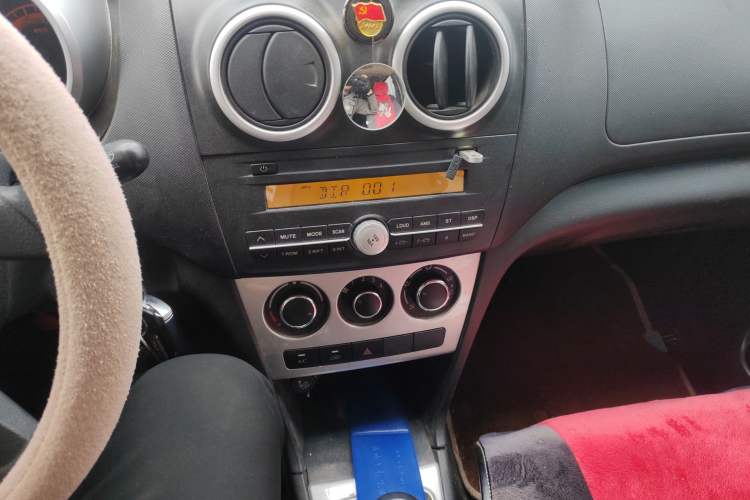 Used CHANGAN KAICHENG Ounuo S  Audio And AC Panel