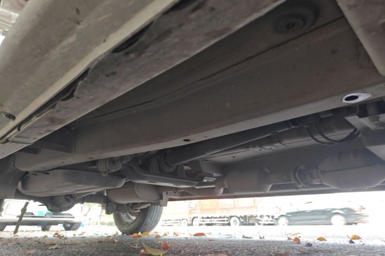Used CHANGAN KAICHENG Ounuo S  Chassis Front Right