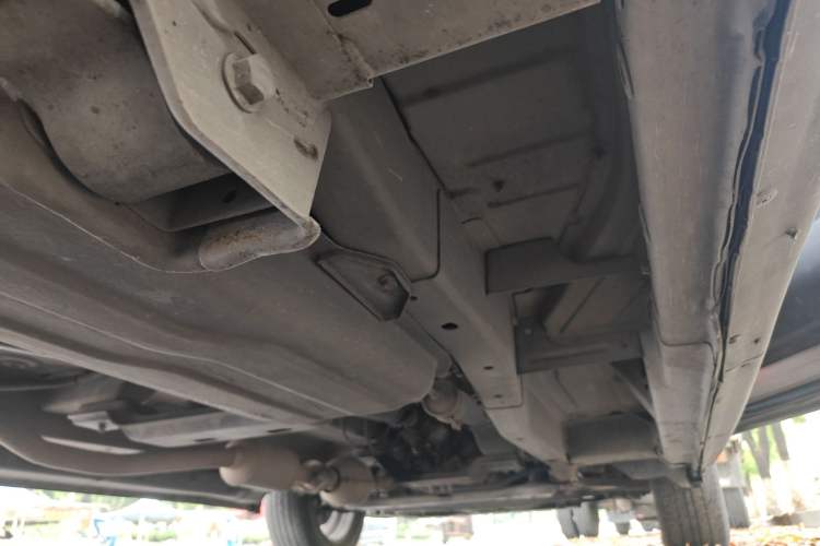 Used CHANGAN KAICHENG Ounuo S  Chassis Rear Right