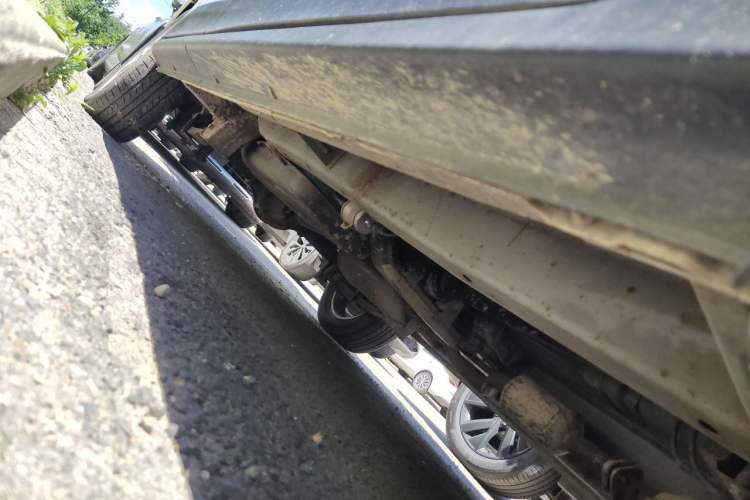 Used CHANGAN KAICHENG Ounuo S  Chassis Front Right