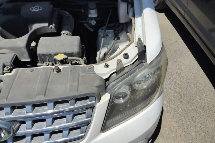 Used CHANGAN KAICHENG Ounuo S  Engine Bay Left