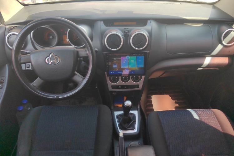 Used CHANGAN KAICHENG Ounuo S 2017 1.5L Jinouno Base Model Center Console