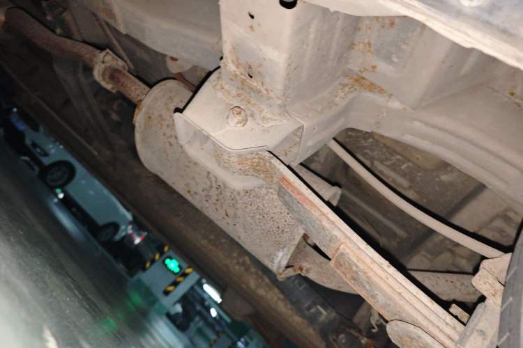 Used CHANGAN KAICHENG Ounuo S 2017 1.5L Jinouno Base Model Chassis Rear Left