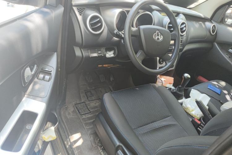 Used CHANGAN KAICHENG Ounuo S 2017 1.5L Ouno S Value Edition EA15-AB Driver Seat