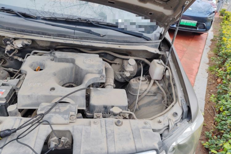 Used CHANGAN KAICHENG Ounuo S 2017 1.5L Base Version Engine Bay Left