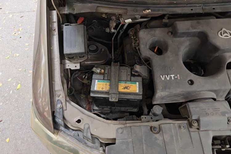 Used CHANGAN KAICHENG Ounuo S 2017 1.5L Base Version Engine Bay Right