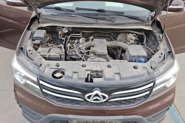 Used CHANGAN KAICHENG Ounuo S 2017 1.5L Base Version Engine Bay