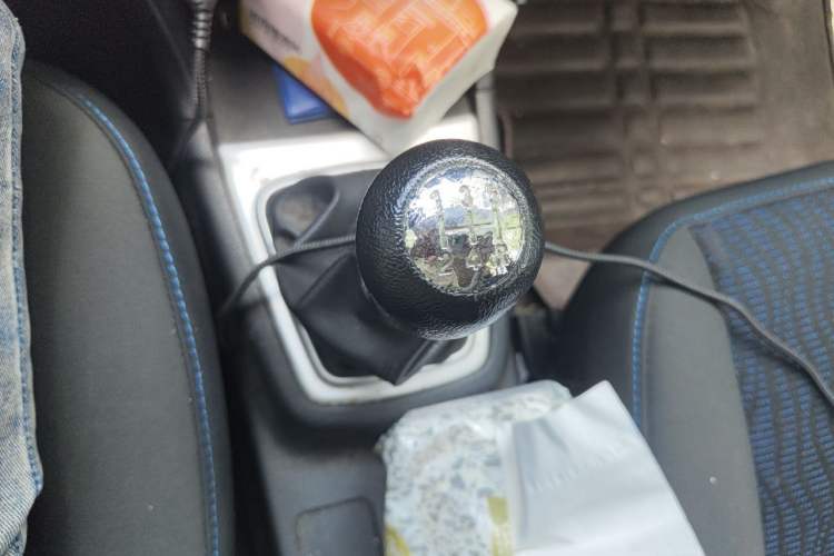 Used CHANGAN KAICHENG Ounuo S 2017 1.5L Ouno S Value Edition EA15-AB Gear Lever