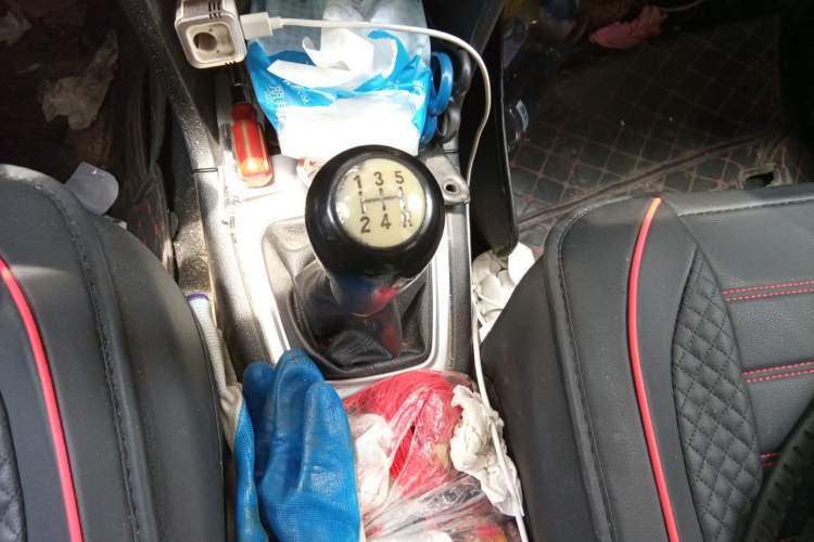 Used CHANGAN KAICHENG Ounuo S 2017 1.5L Base Version Gear Lever