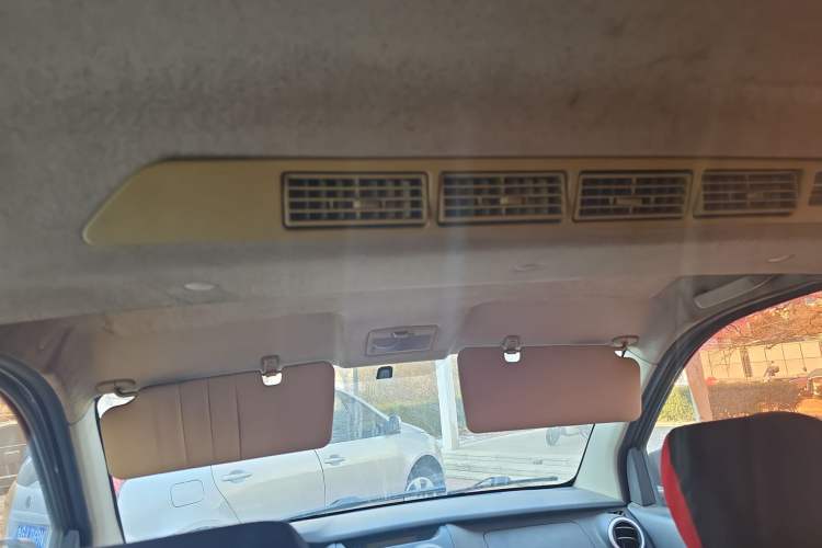 Used CHANGAN KAICHENG Ounuo S 2017 1.5L Base Version Headliner