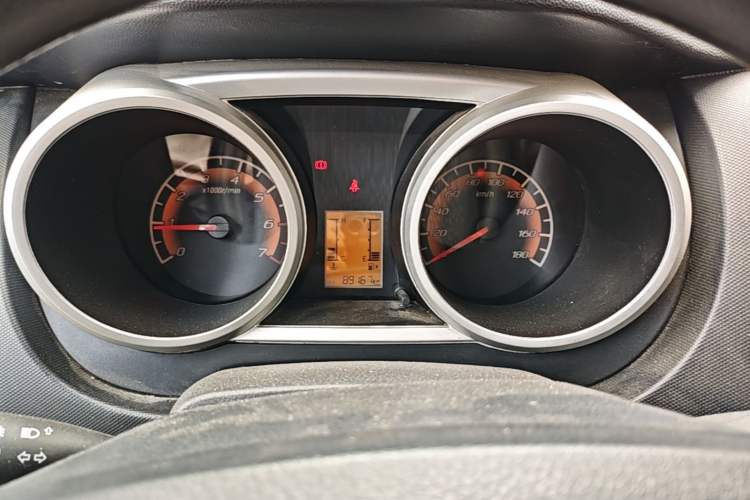 Used CHANGAN KAICHENG Ounuo S  Instrument Cluster