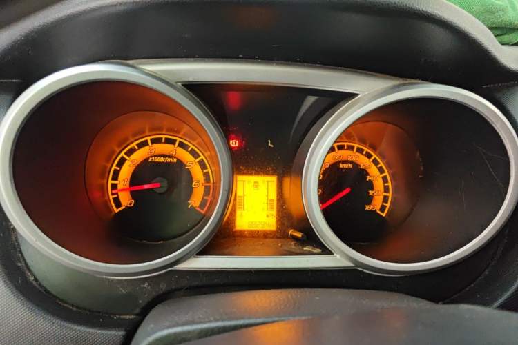 Used CHANGAN KAICHENG Ounuo S 2017 1.5L Base Version Instrument Cluster