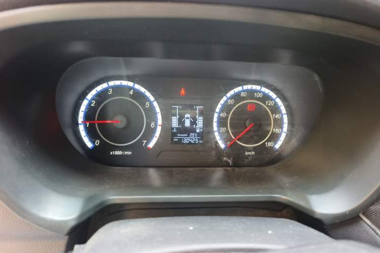 Used CHANGAN KAICHENG Ounuo S 2017 1.5L Ouno S Value Edition EA15-AB Instrument Cluster