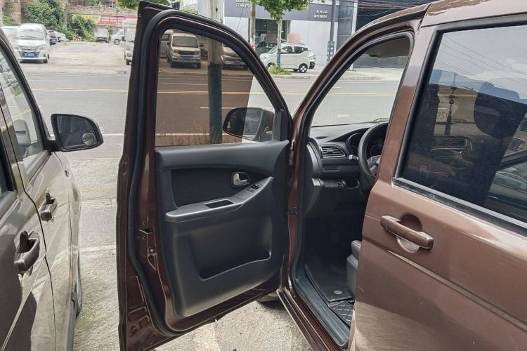 Used CHANGAN KAICHENG Ounuo S 2017 1.5L Ouno S Value Edition EA15-AB Interior 9