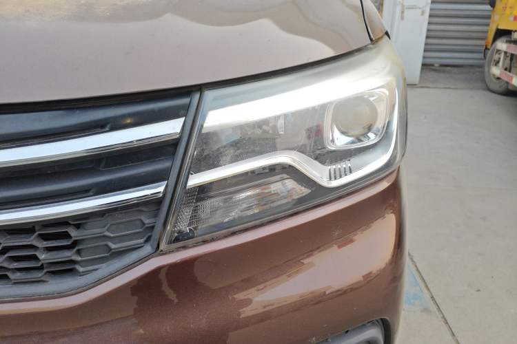Used CHANGAN KAICHENG Ounuo S 2017 1.5L Base Version Left Front Headlight