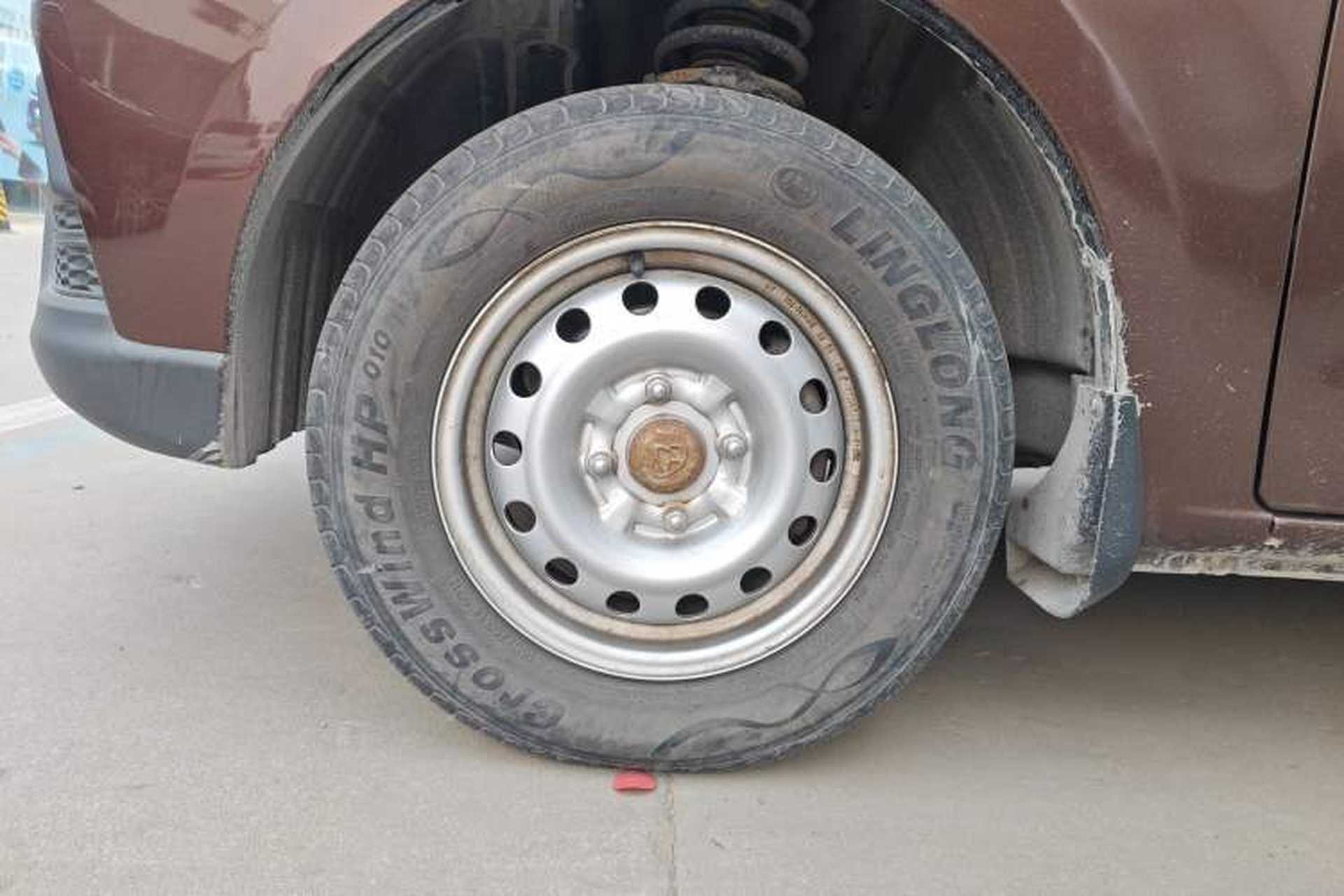 Used CHANGAN KAICHENG Ounuo S 2017 1.5L Base Version Left Front Wheel Hub