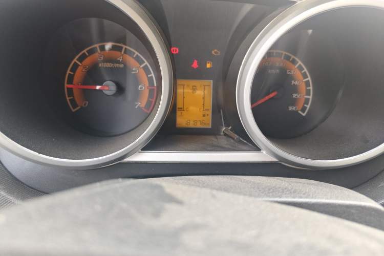 Used CHANGAN KAICHENG Ounuo S 2017 1.5L Jinouno Base Model Odometer Close Up