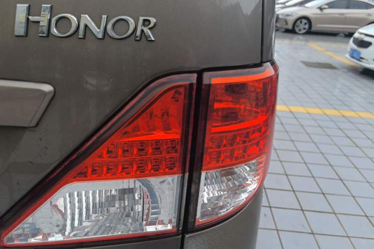 Used CHANGAN KAICHENG Ounuo S 2017 1.5L Jinouno Base Model Right Rear Taillight